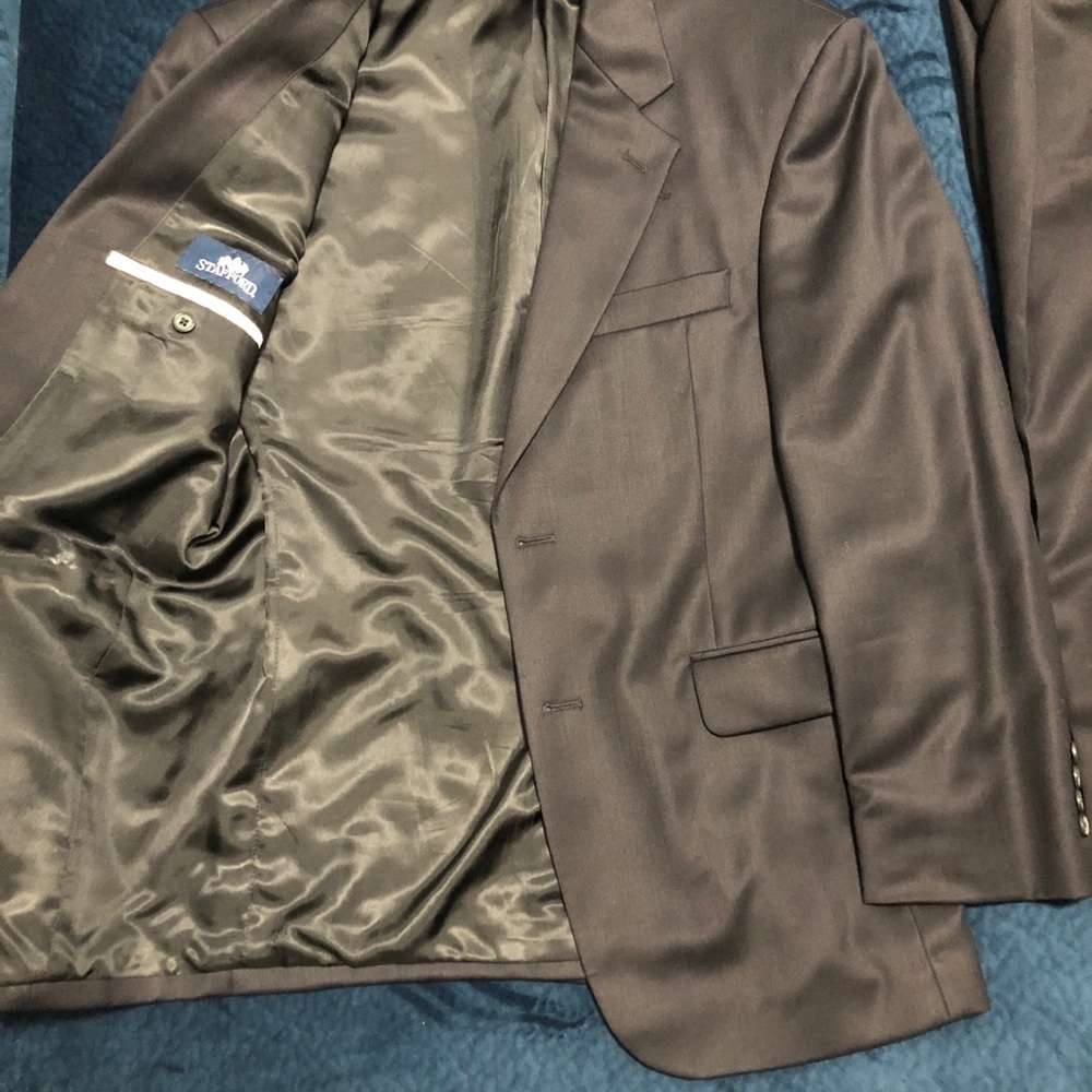 Men’s suit